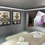 Charmandene - Luxury 5 Bed With Pool And Gated Parking Villa Bristol