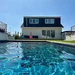 ヴィラ Charmandene - Luxury 5 Bed With Pool And Gated Parking *